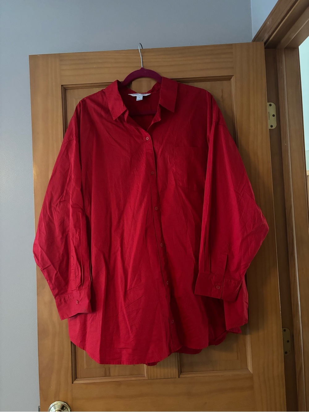 Old Navy The Boyfriend Shirt Red Button-Down
